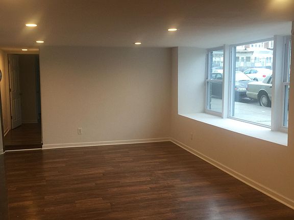 3rd image of 4960 N 9th St Unit B