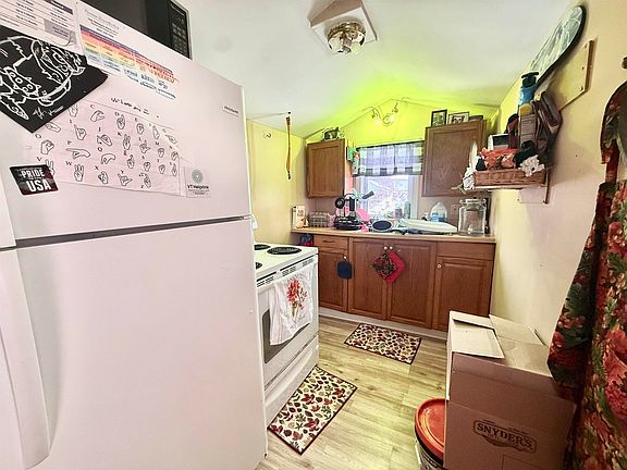 5th image of 78 Harrison Avenue