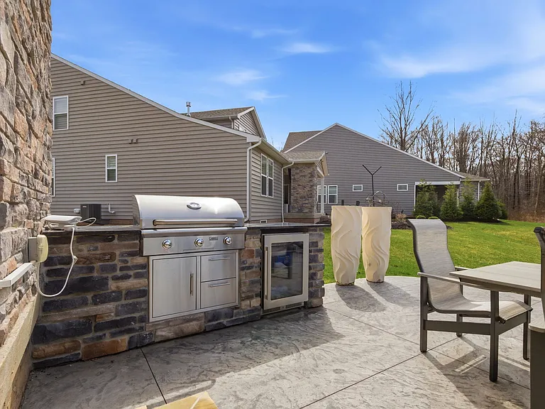 4650 Crocker Woods Ln — Photo 35