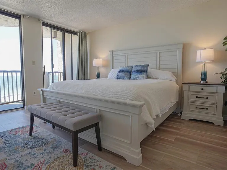 1290 Gulf Blvd #1406 — Photo 21