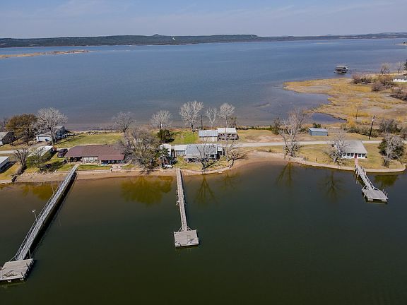 3rd image of 1203 McGinnis Point