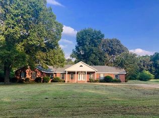215 Rachelle Dr, Oxford, MS 38655