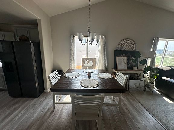 4th image of 6812 Alsea Dr