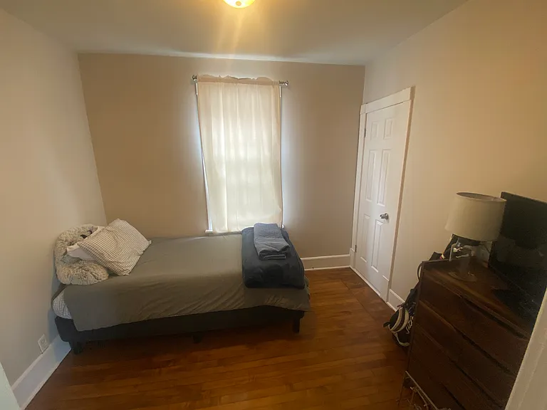 2725 N Bremen St — Photo 6