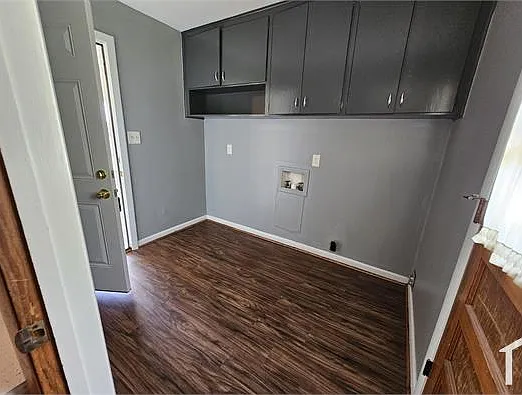 1876 Gatewood Dr — Photo 5