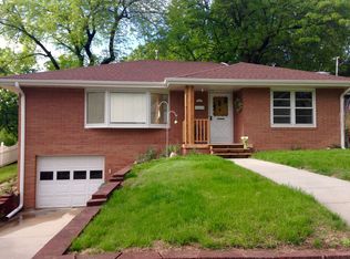216 Selden St, Council Bluffs, IA 51503