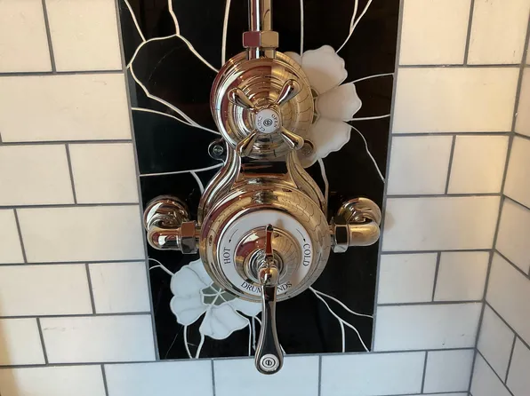 191 Clinton Street image 26 of 30