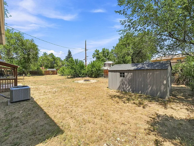 2523 Ember Dr — Photo 30