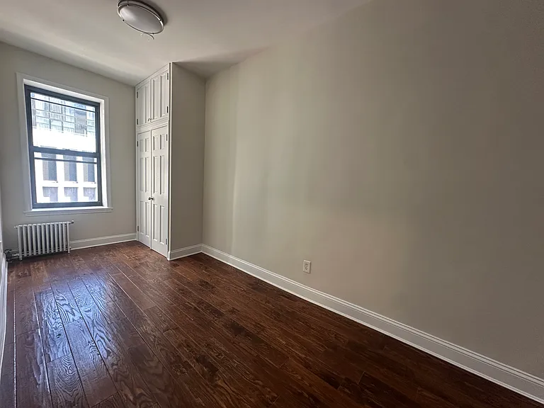 41-24 29th St #5F — Photo 13