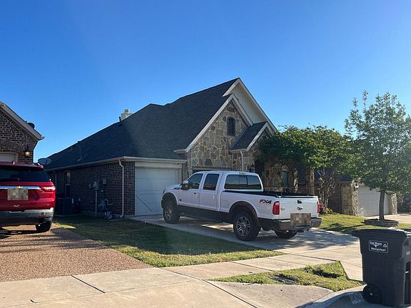3rd image of 3005 Misty Pines Dr