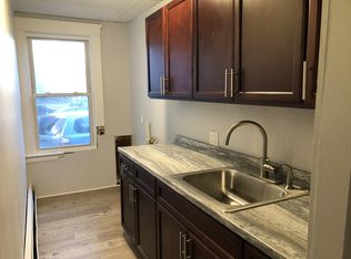 25 Townsend St APT 1, Worcester, MA 01609