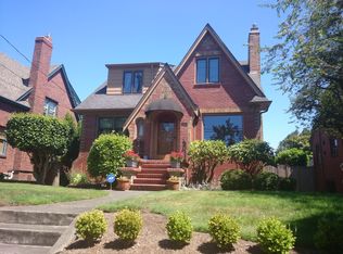 2922 28th Ave W, Seattle, WA 98199