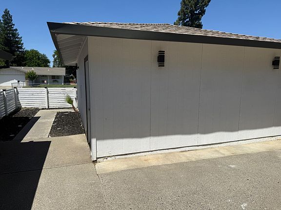 4th image of 440 El Dorado Dr #A