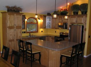 6 Terry Dr, Bethel, CT 06801