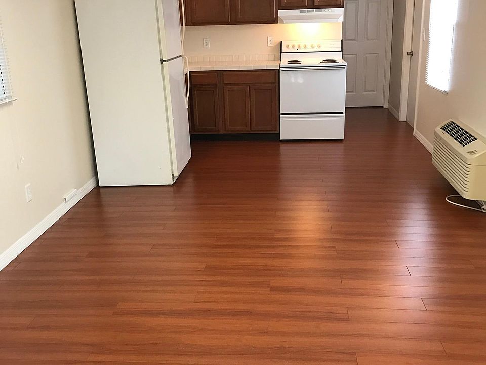 1st image of 5510 Glass Dr