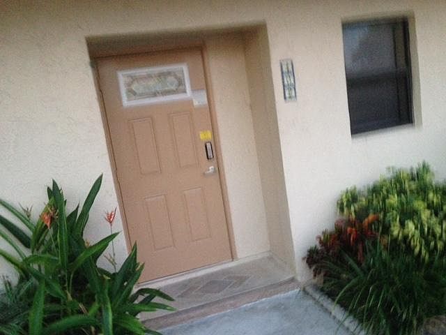 1st image of 2908 NE 8th Ter APT 102