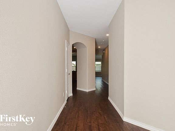 3rd image of 3136 Hollow Branch Dr