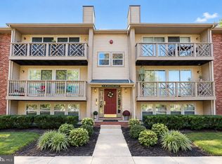 47 Sweetfern Ct, Marlton, NJ 08053