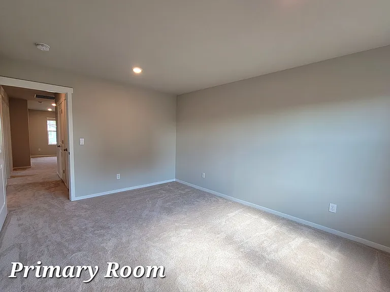 6685 Langley Ave NE — Photo 7
