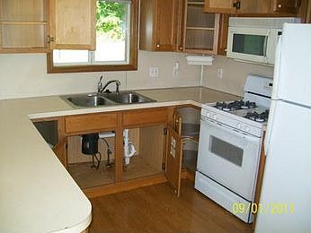 4th image of 5085 Pleasantcreek Ave NE