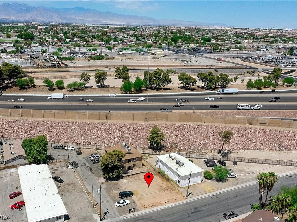 1st image of 1829 Goldfield St