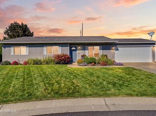 2114 S 68th Ave, Yakima, WA 98903
