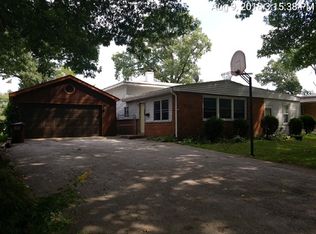 17307 Hawthorne Dr, East Hazel Crest, IL 60429