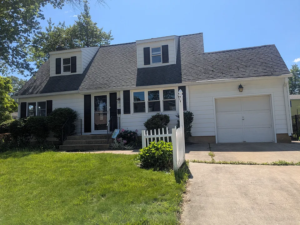 53 Odaniel Ave