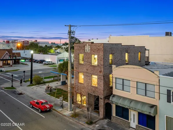 307 S Palmetto Ave, Daytona Beach, FL 32114