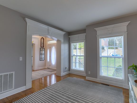 5th image of 1265 Ben Hill Blvd