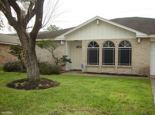 13407 Tara Oak Dr, Houston, TX 77065