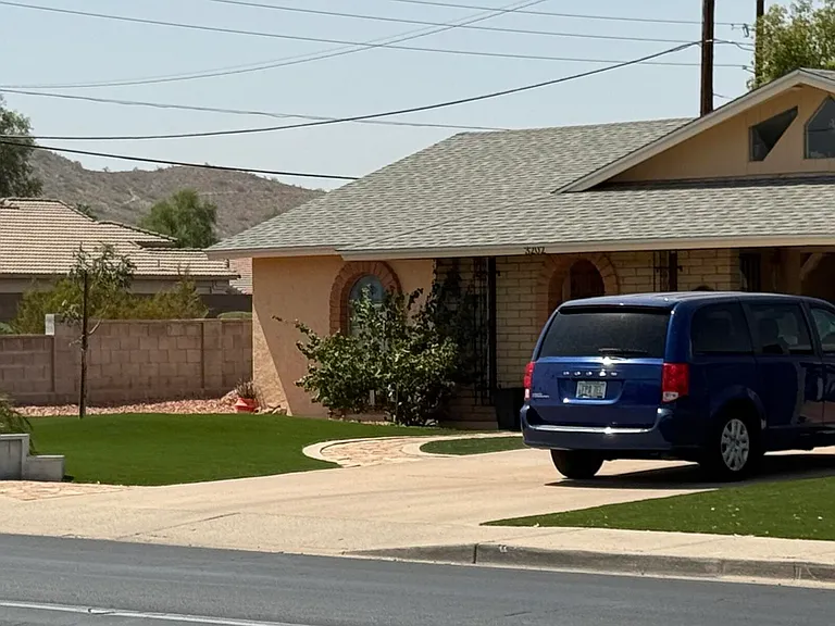 3131 E Sweetwater Ave — Photo 1