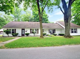 405 E John St, Nappanee, IN 46550