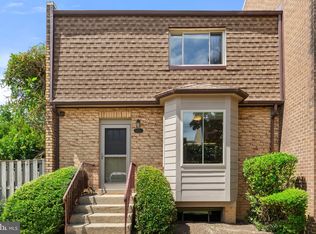 1716 Tyvale Ct, Vienna, VA 22182