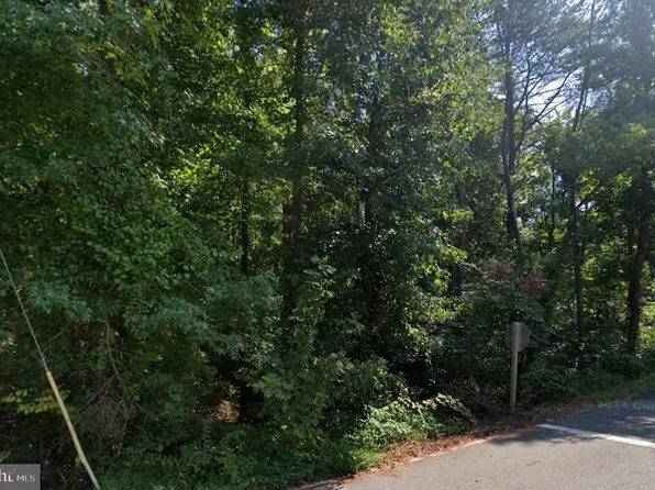 11579 Tomahawk Trl W, Lusby, MD 20657