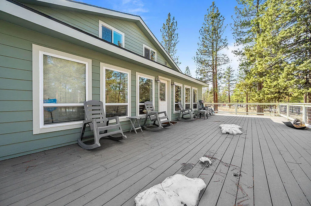 22344 Pheasant Ln photo 1