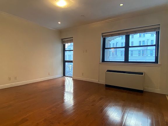 4th image of 488 7th Ave #2FF