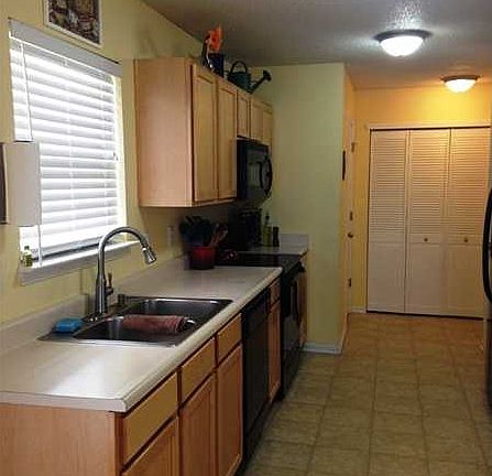 4th image of 14946 Fawn Hollow Ln
