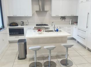 8443 SW 47th St #8443, Miami, FL 33155