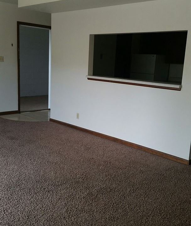 1st image of 1901 Indian Hills Dr APT 8