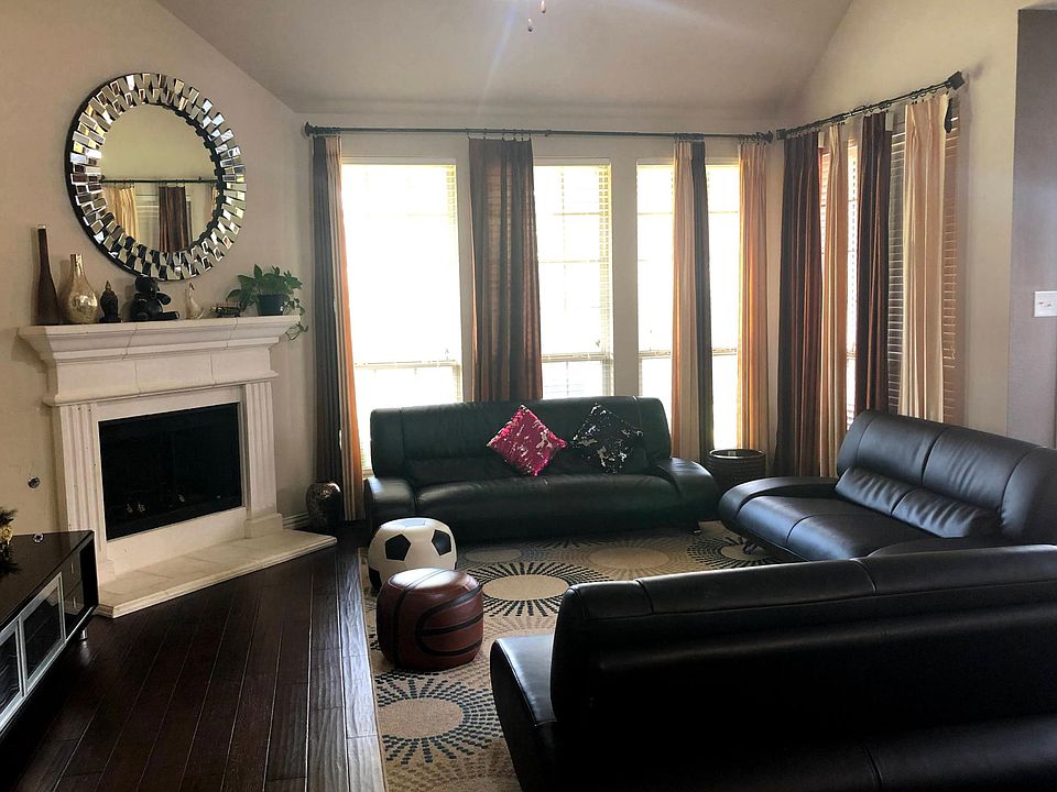 1st image of 2533 Brandon Dr