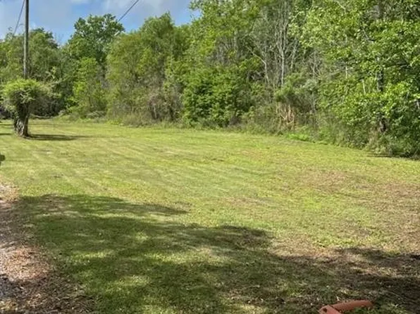 10639B Willow Dr, New Orleans, LA 70131