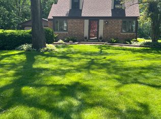 105 South Pkwy, Prospect Heights, IL 60070