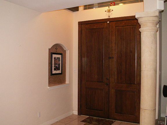 3rd image of 3612 Ida St
