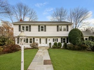 17 Rural Dr, Scarsdale, NY 10583