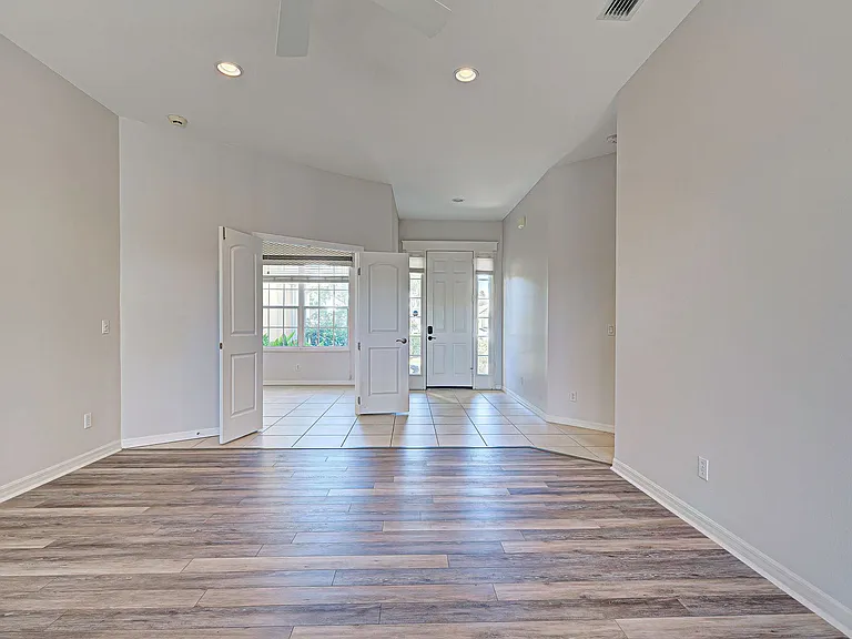 910 Bramley Ct #6 — Photo 18