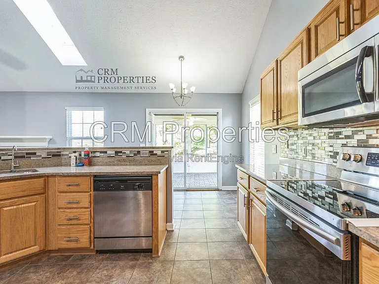 3880 Cornwallis Ln — Photo 9
