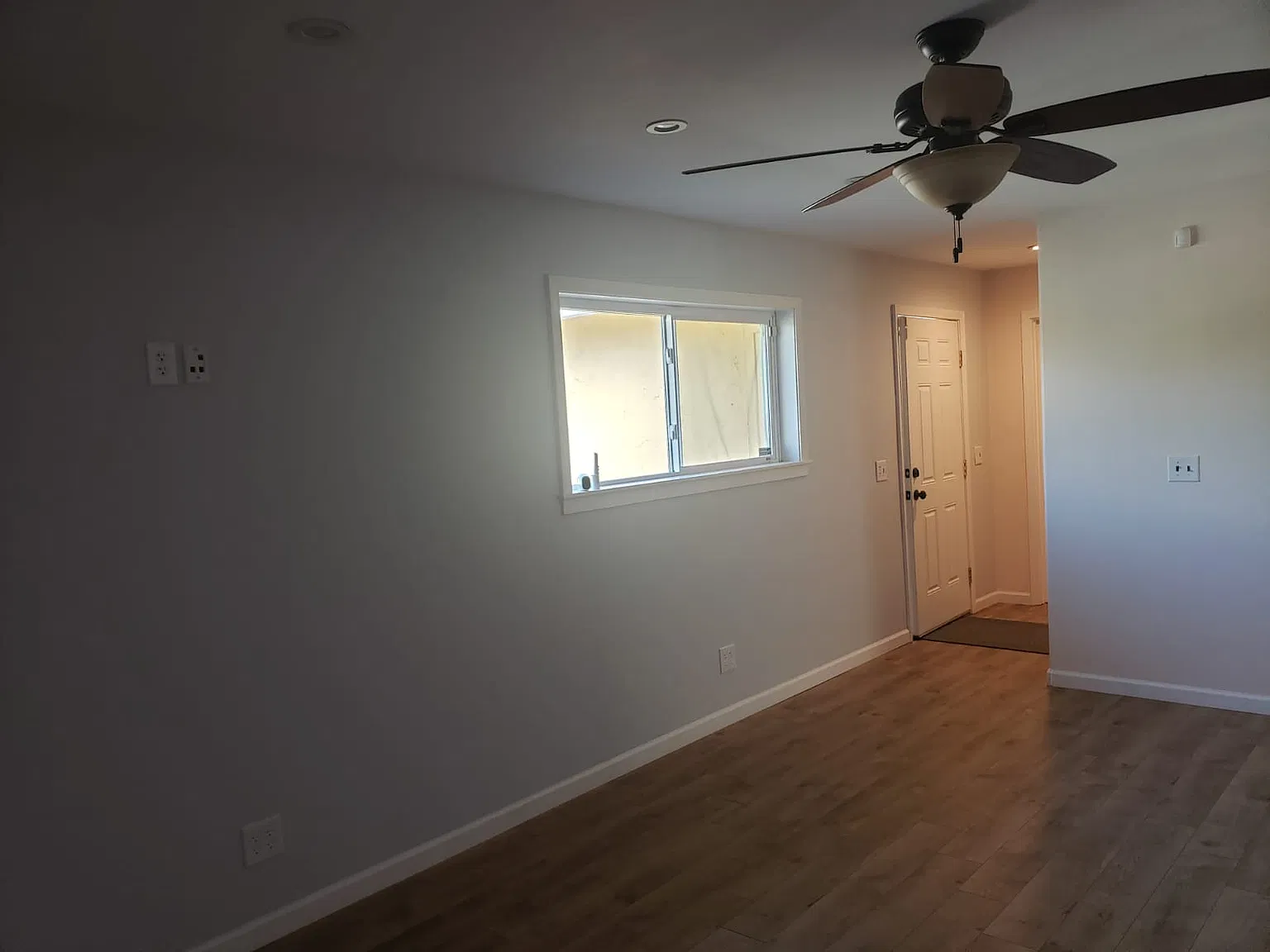 2 bed, 2.5 bath, 1617 sqft, $3,295 — Photo 3