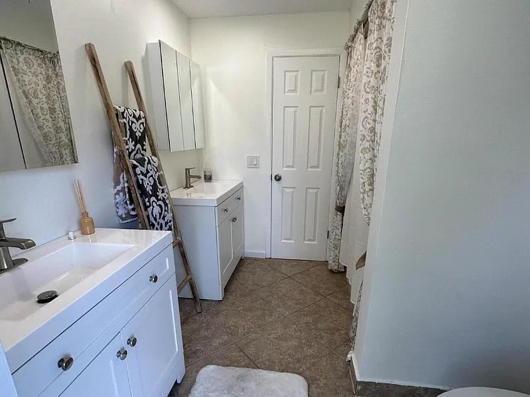 250 Andros Dr — Photo 12