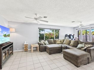 2003 NE Aloe Calle, Jensen Beach, FL 34957